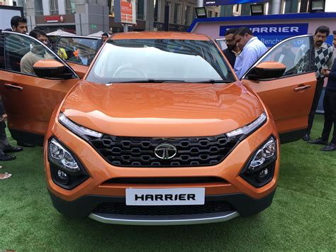 Tata H5X Concept @ Auto Expo 2018. Named Tata Harrier! EDIT: Launched ...