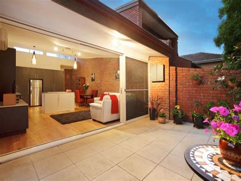 416 Seymour Grove Camberwell Vic 3124 Property Details