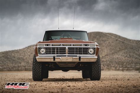 The Craft F100 A Classic Prerunner With Trophy Truck Chops Race Race Dezert In