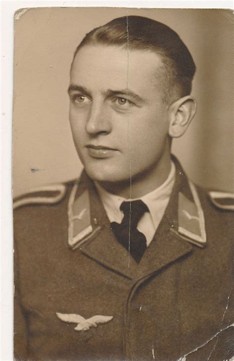 Foto Soldat Paul Im Portrait Wien 1941 N 19453 Portrait Soldat Fotos