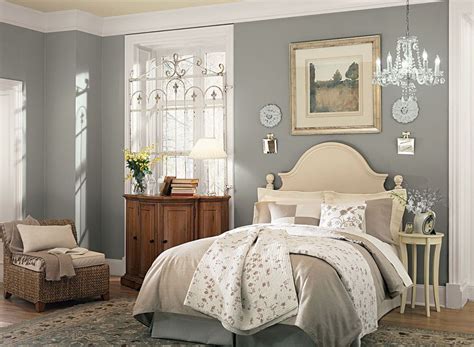 13 Tranquil Paint Colors for Bedrooms