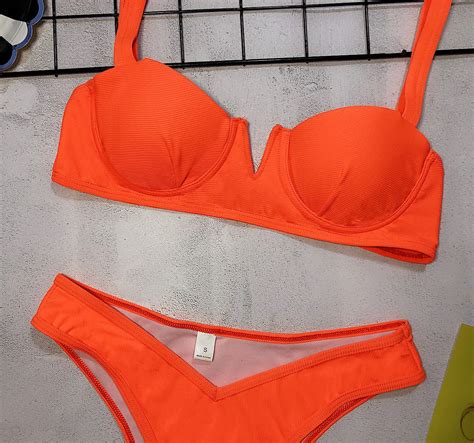 Maillot De Bain Sexy Néon Orange Micro Bikini Femmes Sangle Découpé