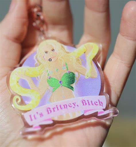 Pin Van Allison Op BRITNEY SPEARS MERCH