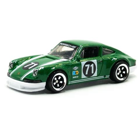 Машинка Hot Wheels Vintage Specials HRT Porsche купить с доставкой по выгодным