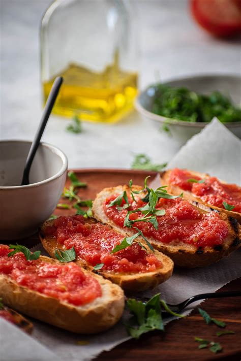 Pan Con Tomate Recipe Spanish Bread And Tomatoes Tapas