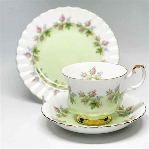 Royal Albert Tea Trio Moss Rose With Green And White Bands Clyde On