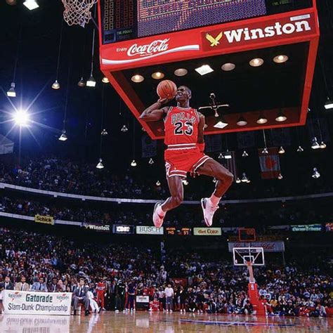 Michael Jordan Dunk Contest Free Throw Line | Maquinadeha Blarpavadas