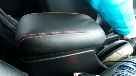 ОБТЯНУЛ ПОДЛОКОТНИК — Hyundai Solaris, 1,6 л, 2012 года | стайлинг | DRIVE2