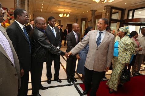 KATE'S BLOG: President Kikwete arrives in London for a ground breaking ...