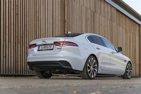 2019 Jaguar Xe D180 Rwd Hse Test Review White Weiß Facelift Automatic