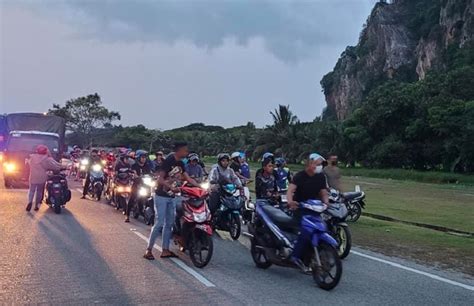 Kawasan Rekreasi Gunung Keriang Dijadikan Litar Lumba Haram 120