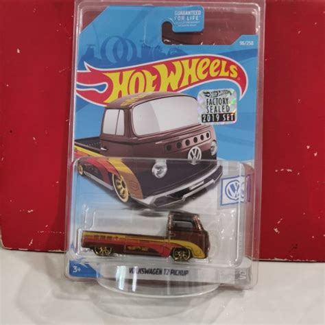 Hot Wheels Volkswagen T2 Pickup Sth Super Treasure Hunt Fs Factory Seal Card Shopee Malaysia