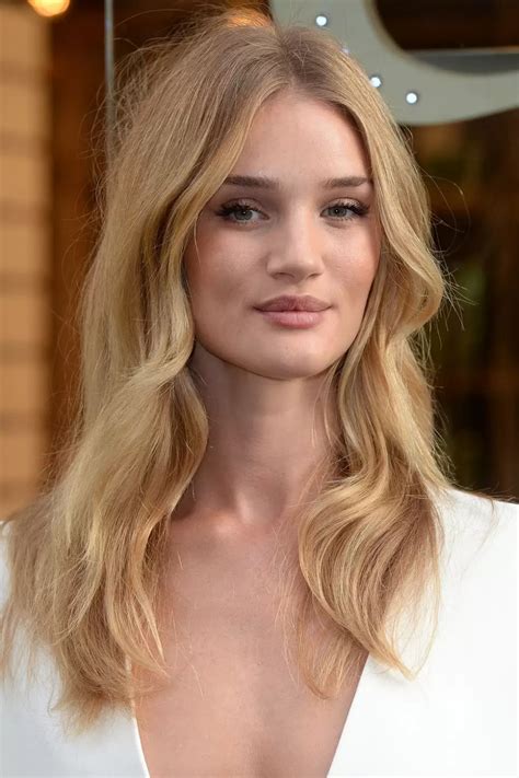 Rosie Huntington Whiteleys Best Beauty Looks Celebrated In Glorious