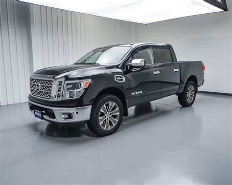 Pre Owned Nissan Titan Sl Wd Crew Cab Pickup