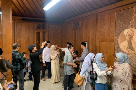 Gelar Open House Anies Baswedan Lebaran Indonesia Punya Ciri Khas