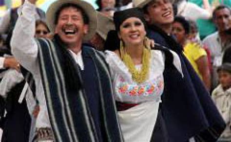 La historia y la cultura de Ecuador reflejada en sus trajes típicos de ...