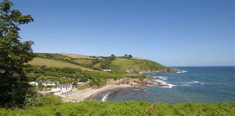 Talland Bay Beach, Cornwall Beach Guide - Visit Liskeard