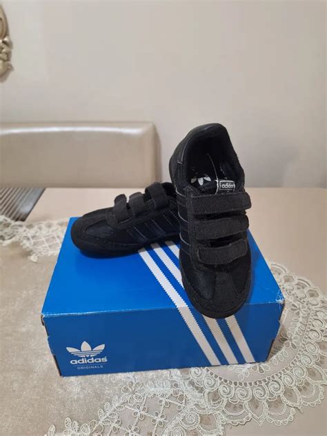 28 Numara Orijinal Adidas Ayakkabi Giyim 1678167704