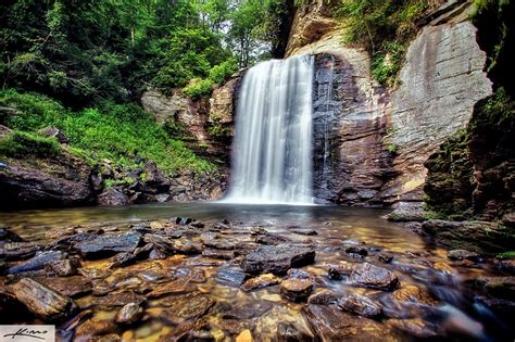 This Two-Day Trip Explores Epic Waterfalls In North Carolina