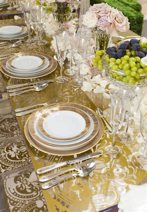 Pin on Unique Dinner Table Settings