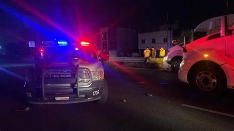 Accidente En La M Xico Puebla Deja Un Polic A Estatal Muerto Y Tres