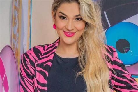 Bbb 23 Marília Miranda Chega A 1 Milhão De Seguidores No Instagram O