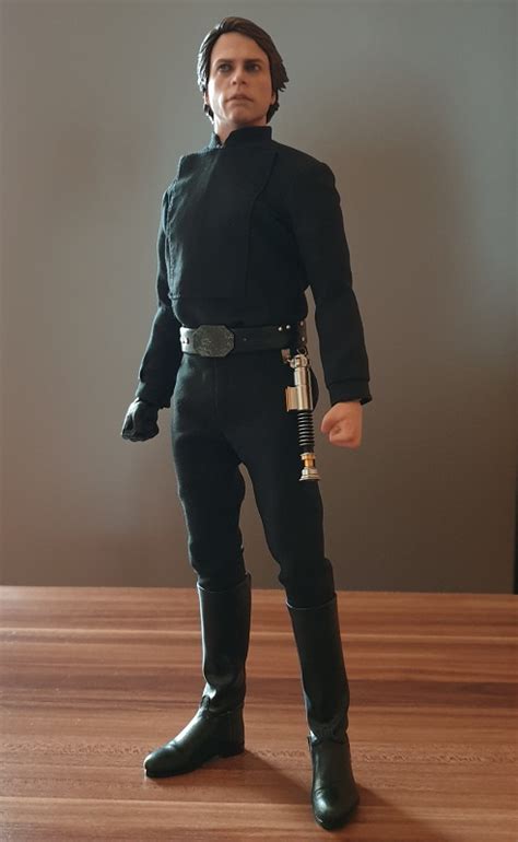 Hot Toys MMS Episode VI ROTJ Luke Skywalker Collectible Figure DELUXE VERSION