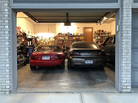 Two car garage my ass! : r/Miata