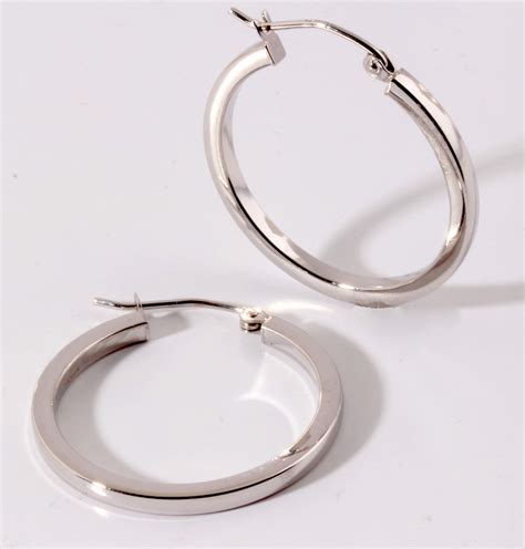 Wg Square Tube Plain Hoop Earrings