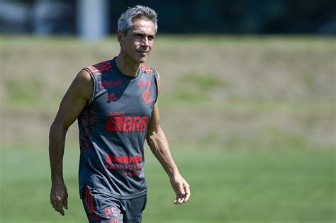 Flamengo P E Evolu O Prova Contra O Athletico Pr Pedra No Sapato De