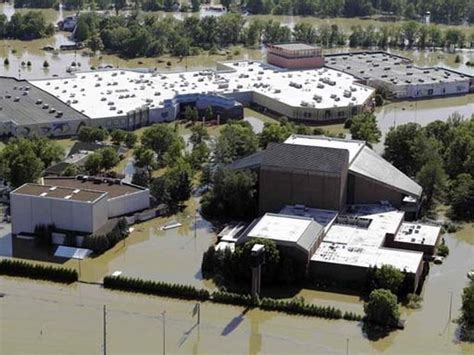 Flooding At The Grand Ole Opry Photo 1 Pictures Cbs News