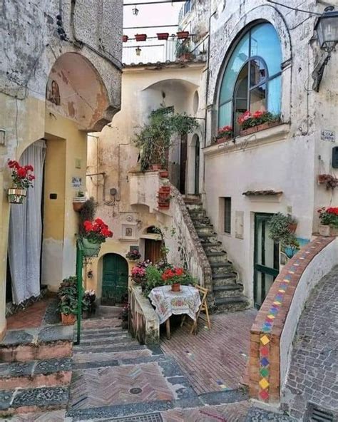 Solve Amalfi Jigsaw Puzzle Online With Pieces