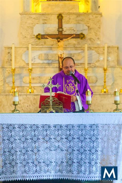 Colégio Santa Madalena Sofia Missa de Acolhida Primeira Comunhão