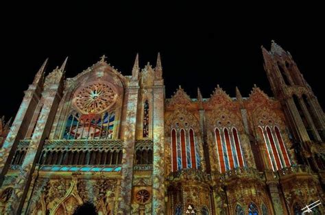 Templo Expiatorio Espect Culo De Luces Luces De Nuestra Historia