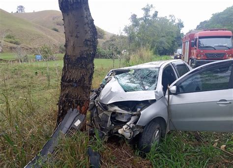 Jovem Morre E Outros 2 Ficam Gravemente Feridos Em Acidente BR 116 Em