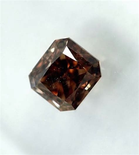 Diamond 0 49 Ct Radiant Natural Fancy Orangy Brownish Catawiki