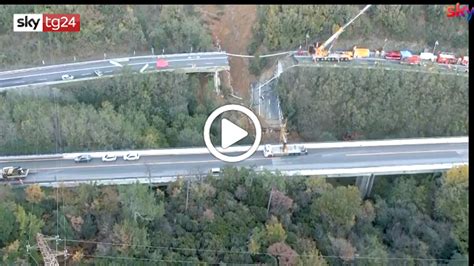 Crollo Viadotto A Sindaga Per Disastro Colposo L Area Era A Basso