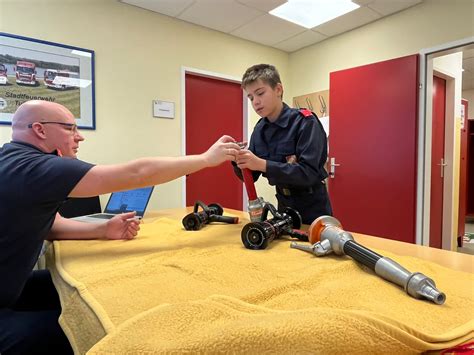 Erprobung Und Angelobung Freiwillige Feuerwehr Tulln