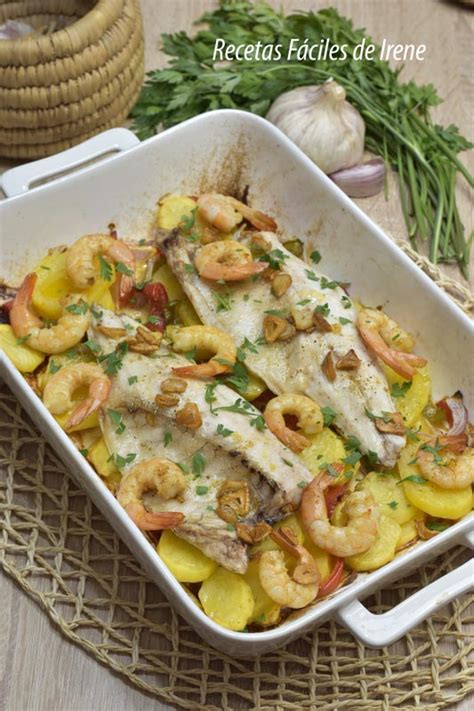 Lubina Al Horno Con Langostinos Y Patatas Panaderas