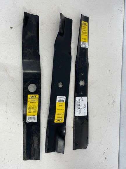 Lawn Mower Blades - Yorkton Auction Centre