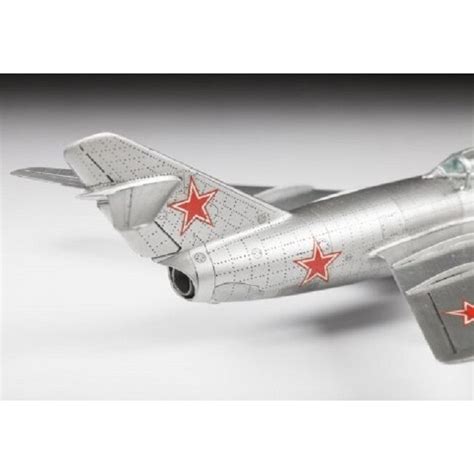 Macheta Aeromodele De Construit Zvezda Soviet Fighter Mig 15 Fagot 1