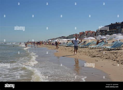 Belgien, De Haan, Strand // Belgium, De Haan, Beach Stock Photo - Alamy