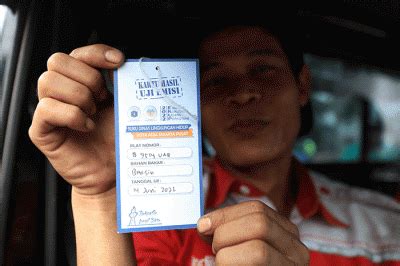 Catat Kendaraan Tak Lulus Uji Emisi Dikenakan Tarif Parkir Rp7 500 Per Jam