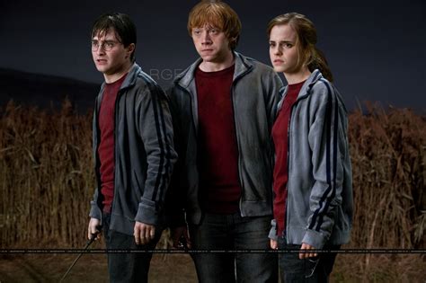 Official Unseen Photos - Harry Potter And The Deathly Hallows Part 1 ...