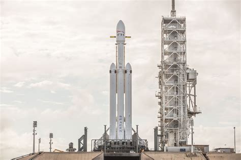 Spacexs Falcon Heavy Rocket Stands Tall At Launchpad 39a Space