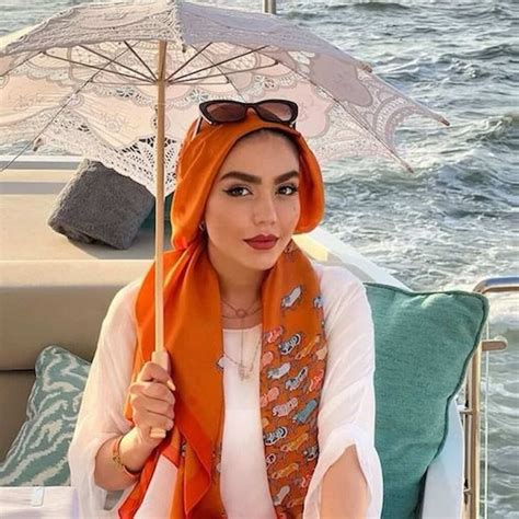 دیزاین قایق لاکچری باران سریال آوای باران به مناسبت تولدش چیدانه