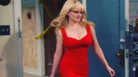 Pictures Of Melissa Rauch Leave Fans In Awe Youtube