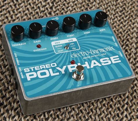 Electro Harmonix Stereo Polyphase Optical Phase Shifter Reverb