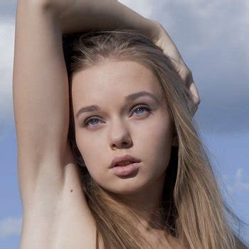 Milena D Babe Page Watch This Adult Model On Freeones