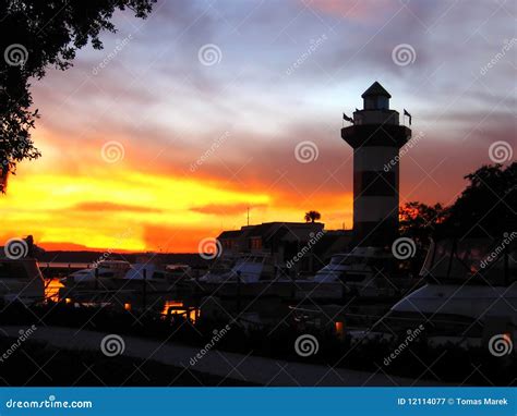 Hilton Head Island Lighthouse Stock Image - Image of golf, restaurants ...